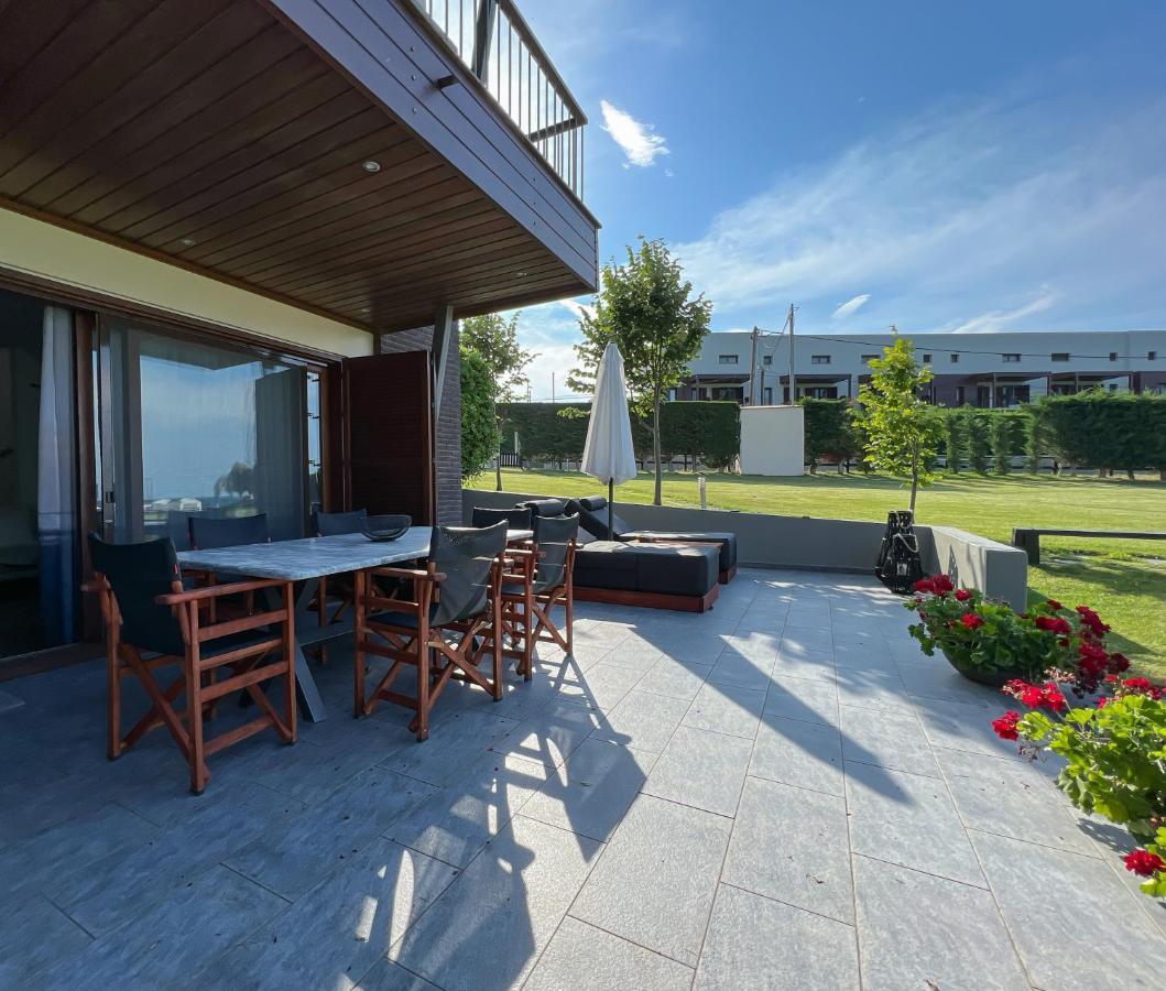 Heaven Luxury Villa Неа-Рода Екстер'єр фото